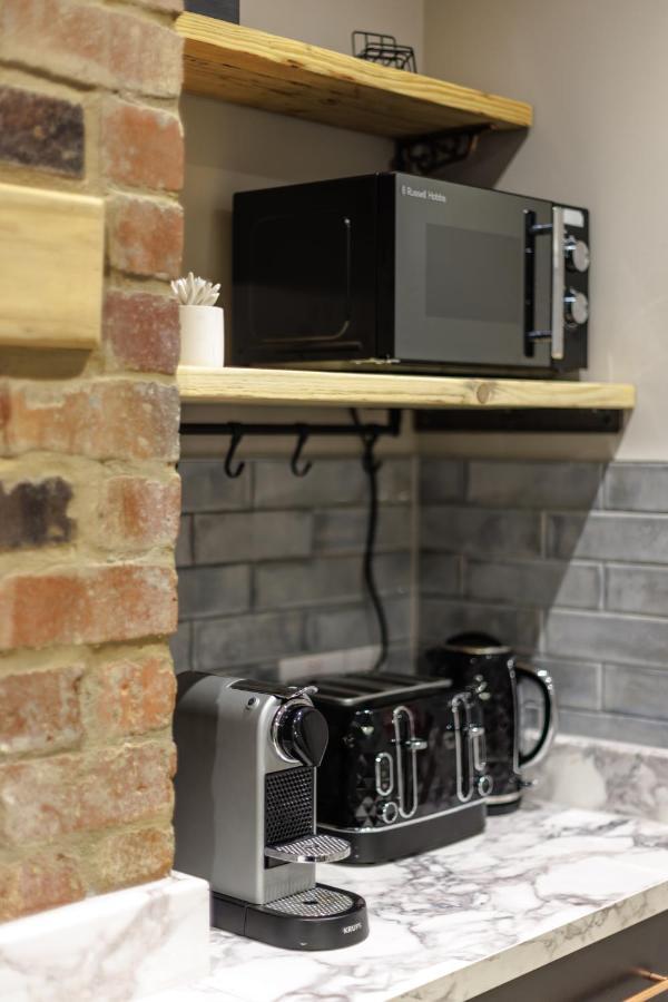 The Getaway! 3 Bed House - Plymouth - Sleeps 7 - Free Parking - Habita Property ภายนอก รูปภาพ